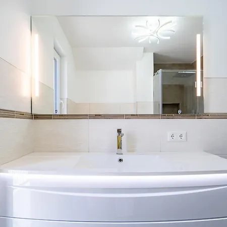 Appartement Domizil Meerzeit App 6 *